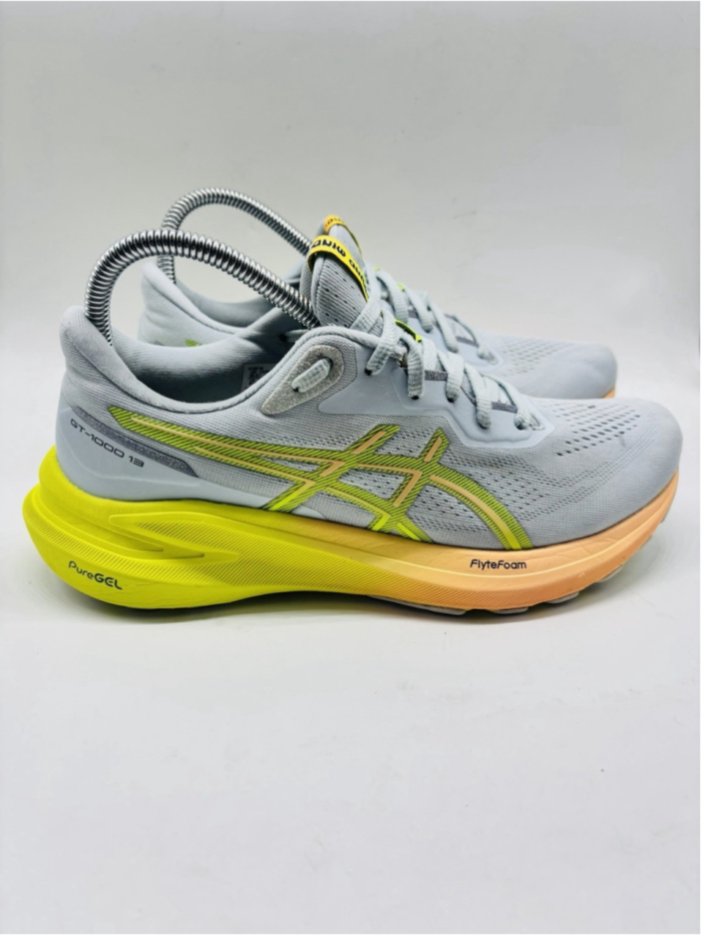 Size 8.5 - ASICS Gel Nimbus 26 Paris W